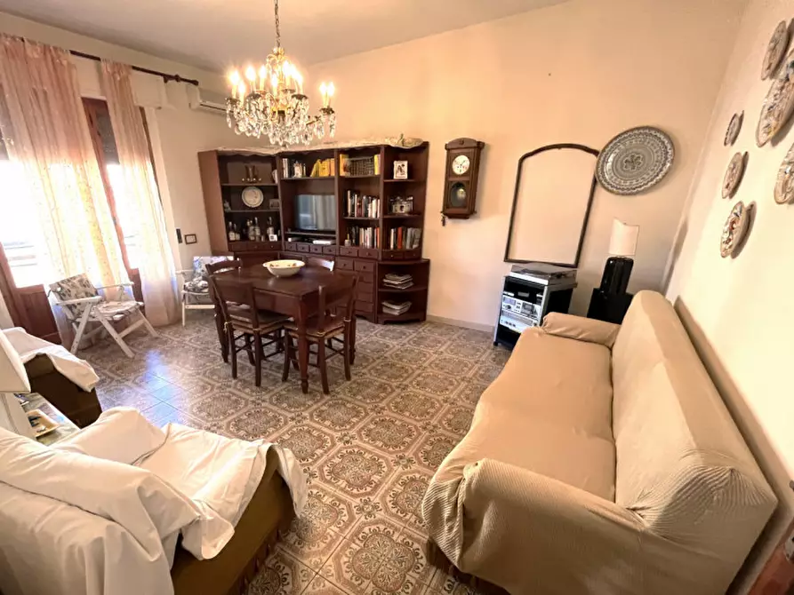 Immagine 23 di Appartamento in vendita  in Via Renato Fressoia a Castiglione Del Lago