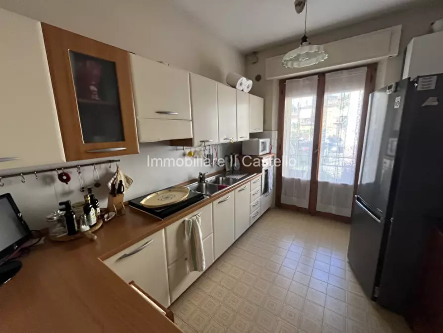 Immagine 25 di Appartamento in vendita  in Via Renato Fressoia a Castiglione Del Lago