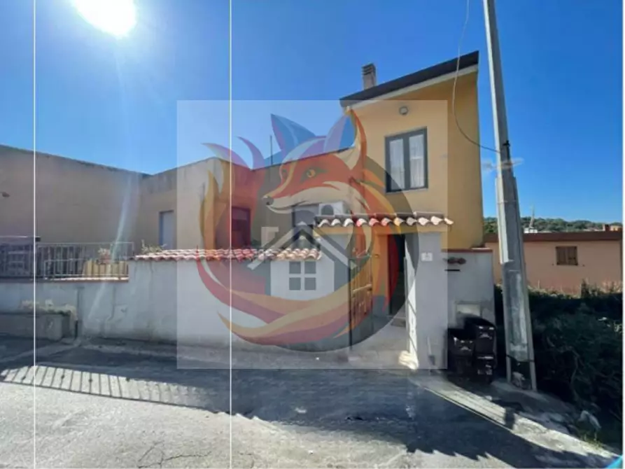 Immagine 1 di Appartamento in vendita  in via fratelli cervi 77 a Nuoro