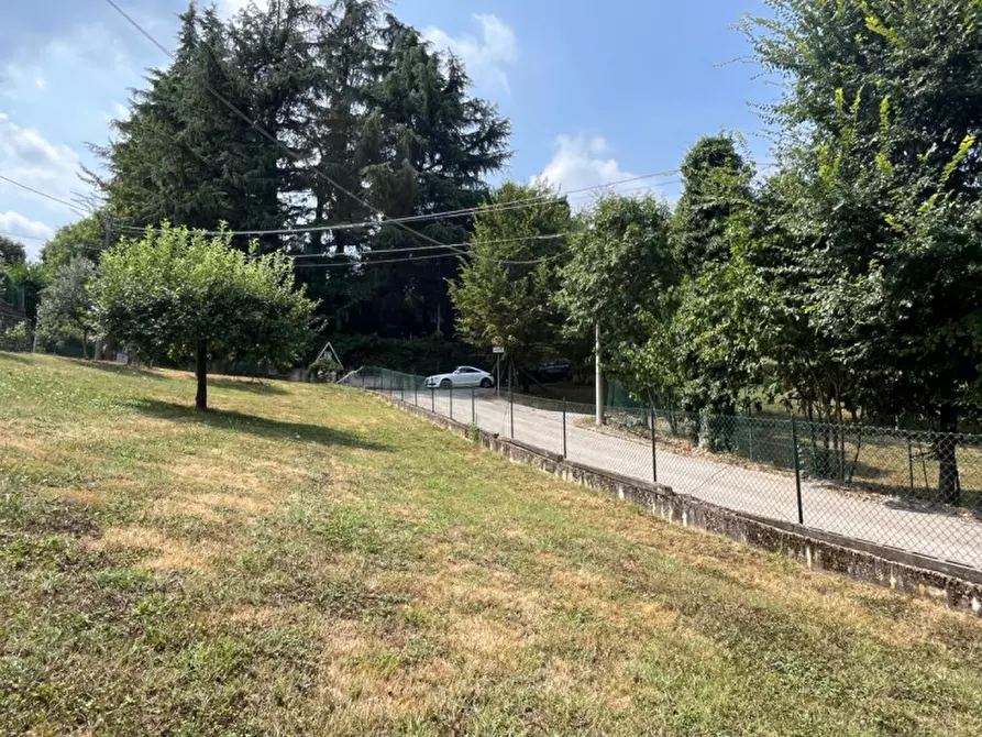 Immagine 29 di Terreno in vendita  in Via Manasse, 30 a Arcugnano