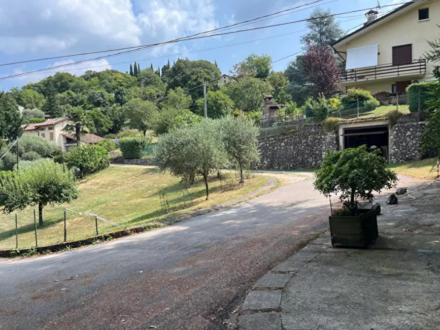 Immagine 37 di Terreno in vendita  in Via Manasse, 30 a Arcugnano