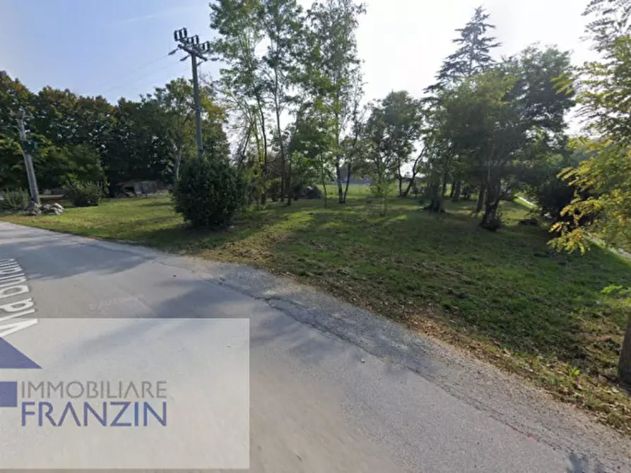 Immagine 3 di Terreno in vendita  in VIA BURANO 8 a Roncade