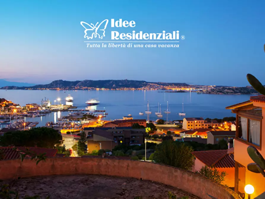 Immagine 12 di Appartamento in vendita  in via regina margherita a Palau