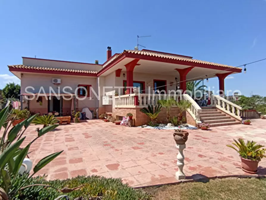 Immagine 1 di Villa in vendita  in Fascianello a Fasano