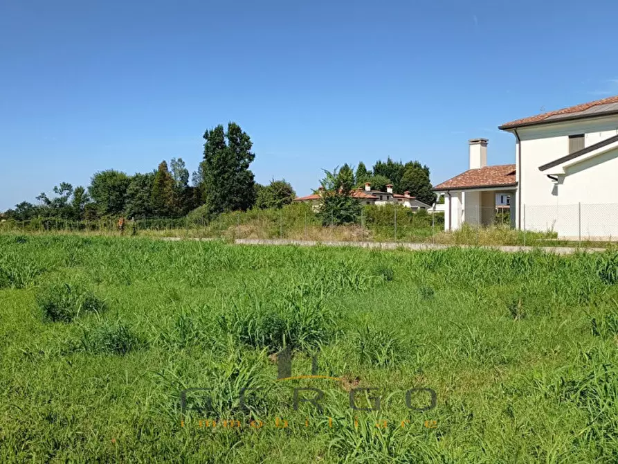 Immagine 1 di Terreno in vendita  in via Gemelli a Paese