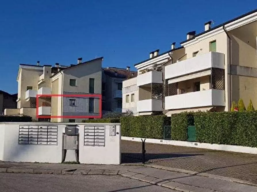 Immagine 1 di Appartamento in vendita  in VIA TRIESTE 33 a Altavilla Vicentina