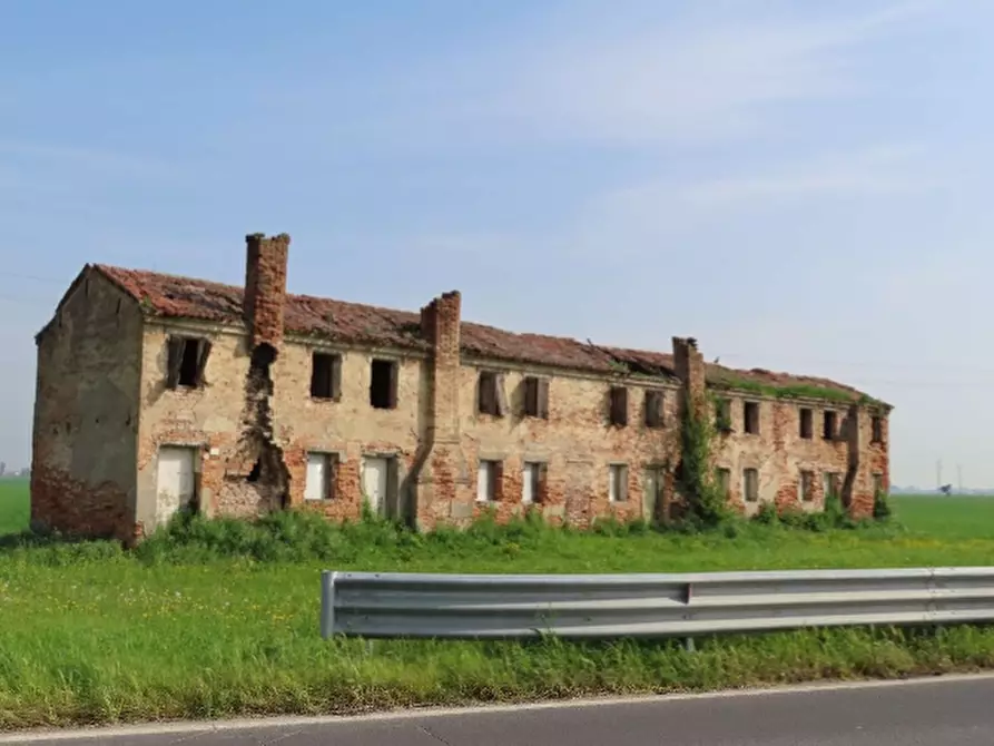 Immagine 1 di Rustico / casale in vendita  in VIA ZONA INDUSTRIALE 155 a Villadose