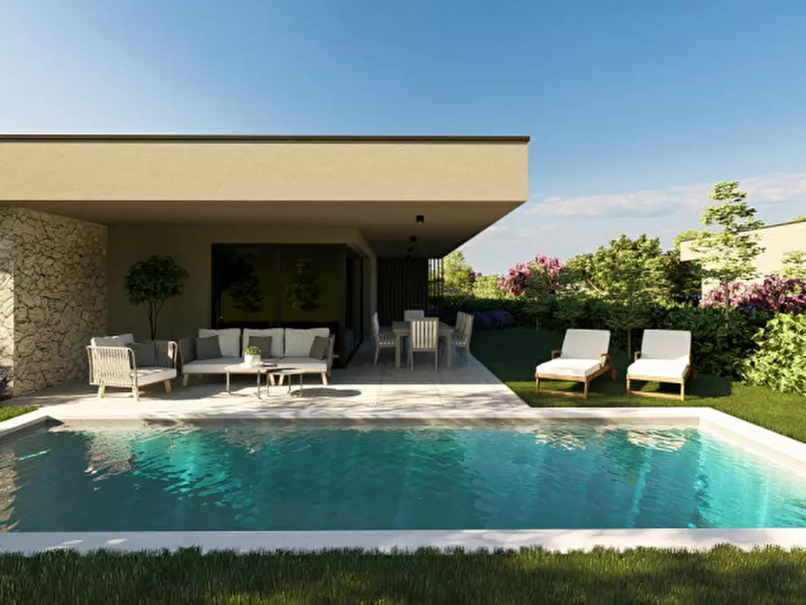 Immagine 7 di Villa in vendita  a Costermano sul Garda