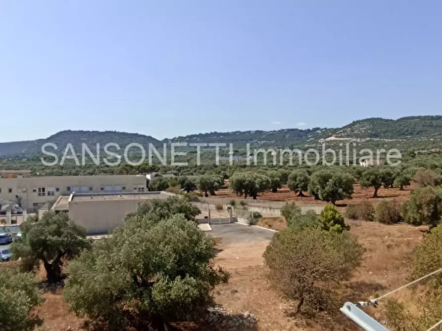 Immagine 6 di Appartamento in vendita  in via Scelba a Fasano