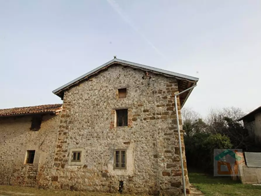 Immagine 17 di Rustico / casale in vendita  in via viola 6 a Santa Maria La Longa