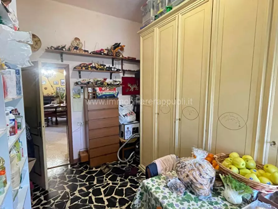 Immagine 8 di Casa indipendente in vendita  a Sinalunga