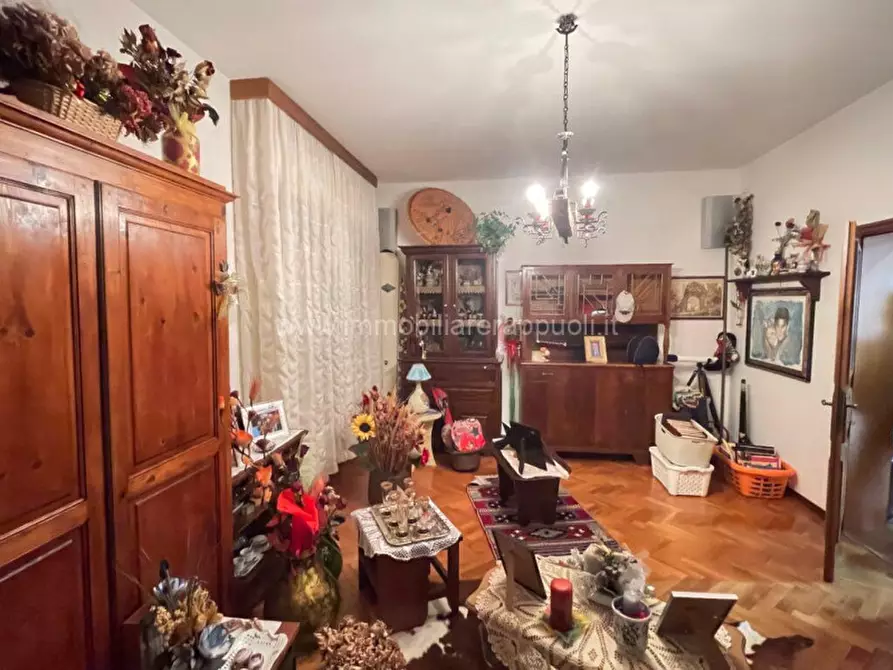 Immagine 17 di Casa indipendente in vendita  a Sinalunga