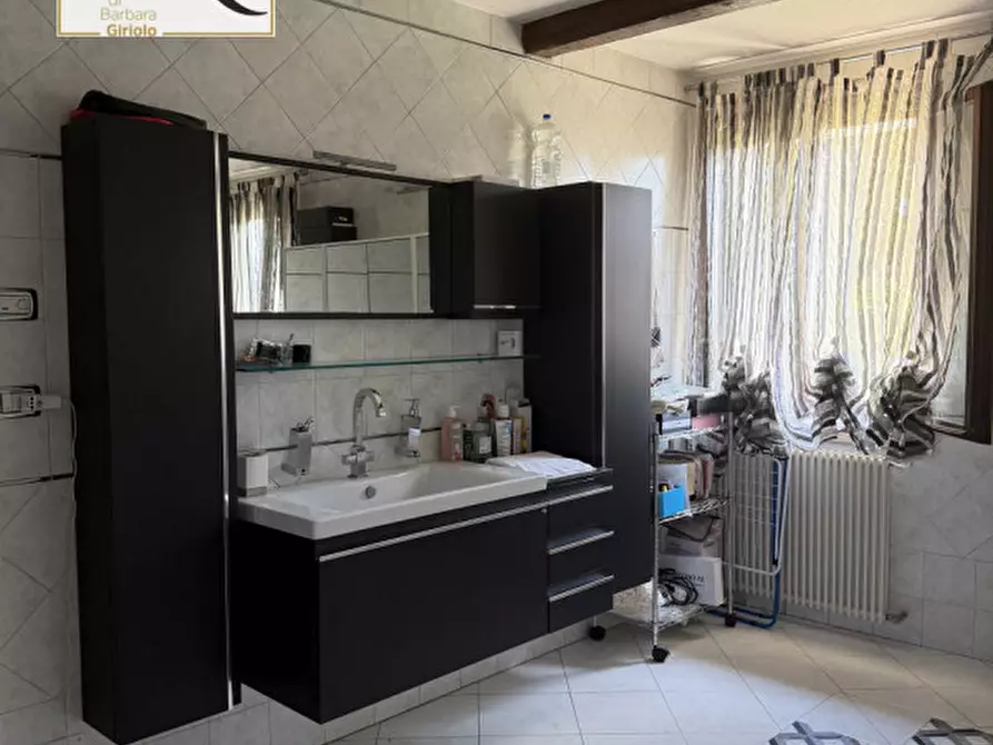 Immagine 9 di Casa indipendente in vendita  a Giacciano Con Baruchella