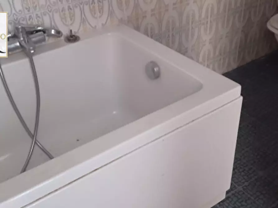 Immagine 33 di Palazzo in vendita  a Trecenta