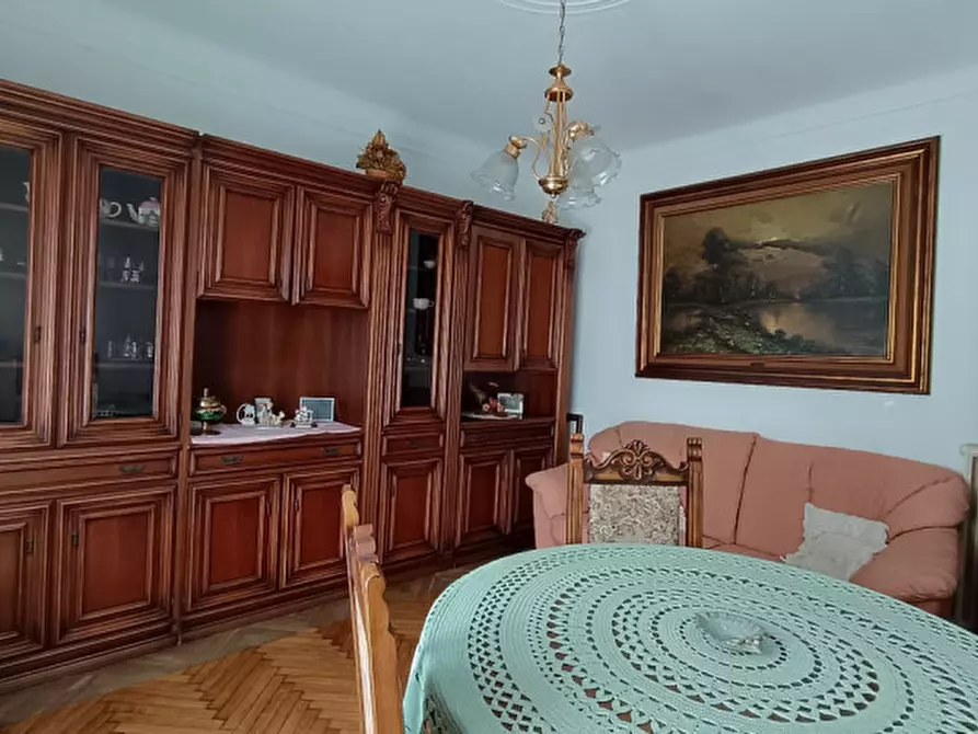 Immagine 5 di Appartamento in vendita  in Via Zeffiro Massa a San Remo