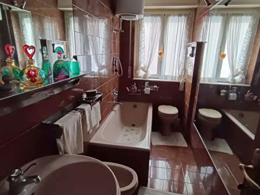 Immagine 18 di Appartamento in vendita  in Via Zeffiro Massa a San Remo