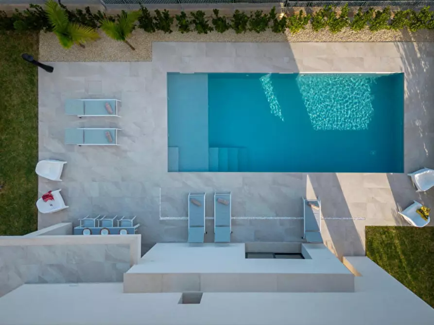 Immagine 4 di Villa in vendita  a Pozzallo