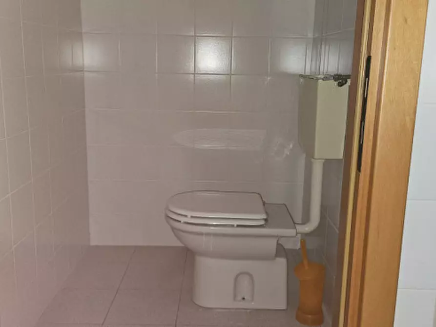 Immagine 10 di Ufficio in vendita  in Via Cavour a Este