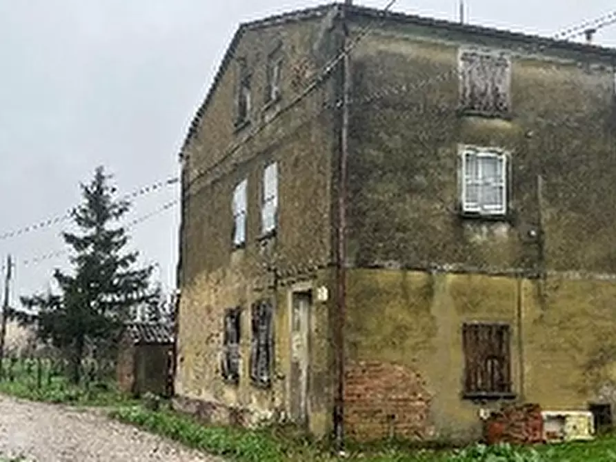 Immagine 1 di Casa indipendente in vendita  in VIA ARGINE PO NORD a San Benedetto Po