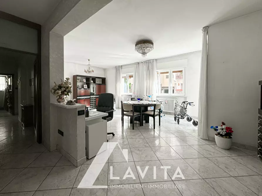 Immagine 5 di Appartamento in vendita  in via Resia a Bolzano