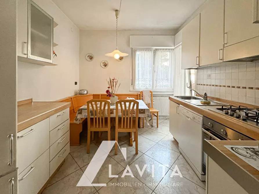 Immagine 8 di Appartamento in vendita  in via Resia a Bolzano