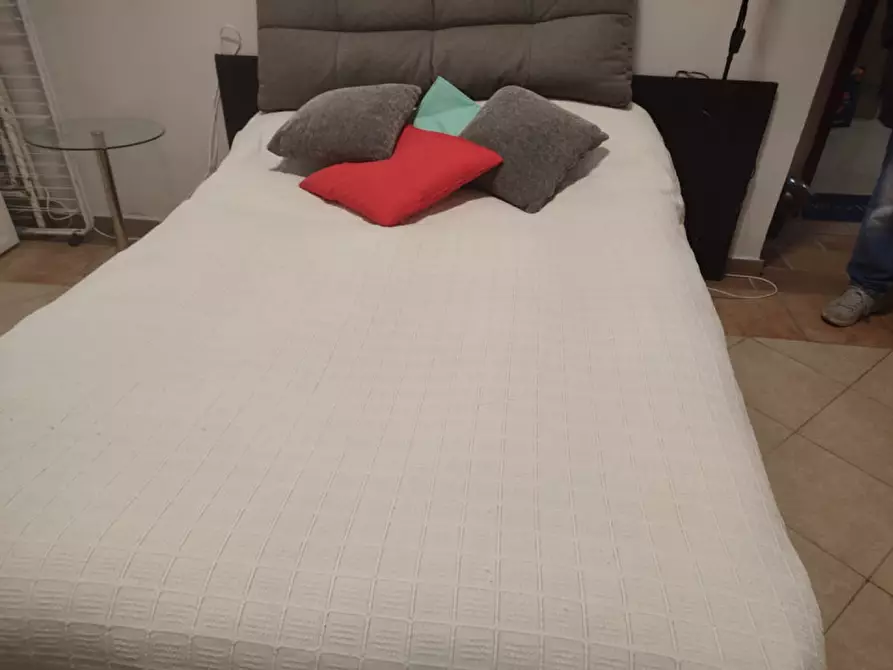 Immagine 10 di Appartamento in affitto  in Traversa Michele Pietravalle a Napoli