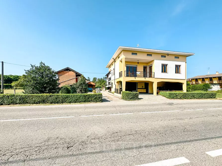 Immagine 1 di Casa indipendente in vendita  in Via Federico Peretti, 38 a Grignasco