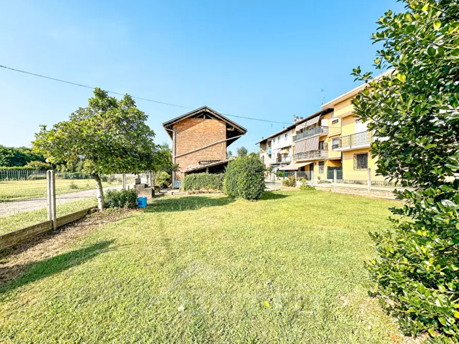 Immagine 23 di Casa indipendente in vendita  in Via Federico Peretti, 38 a Grignasco