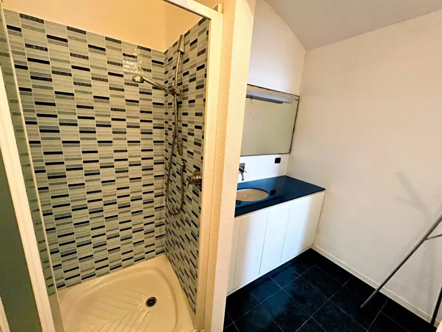 Immagine 15 di Appartamento in vendita  in Via Garibaldi a Camogli