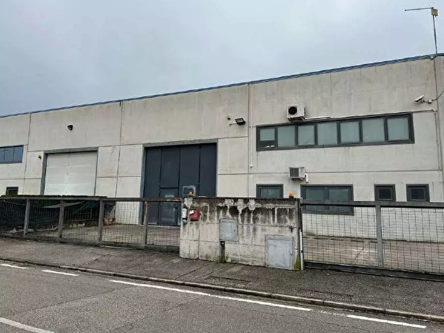 Immagine 1 di Capannone industriale in vendita  in Via degli Alpini 4 a Ponte Di Piave