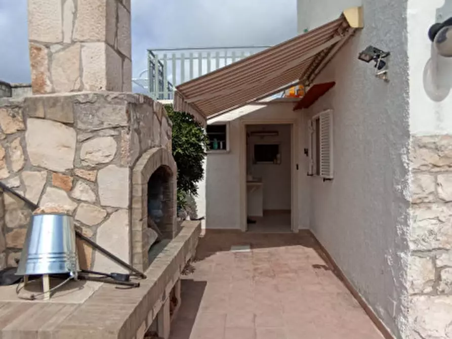 Immagine 41 di Rustico / casale in vendita  in SKYSE a Fasano