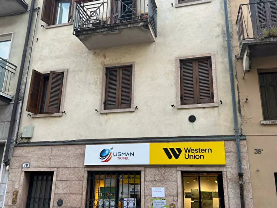 Immagine 6 di Negozio in affitto  in Via San Nazaro, 40 a Verona