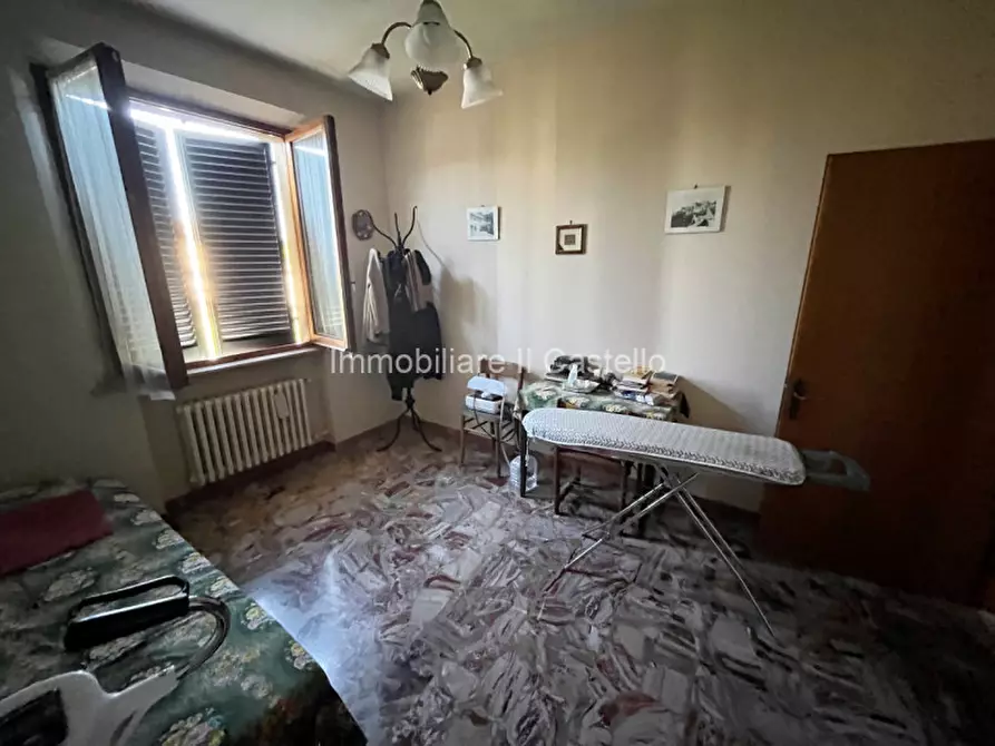 Immagine 10 di Casa indipendente in vendita  in Via Bartoli a Castiglione Del Lago