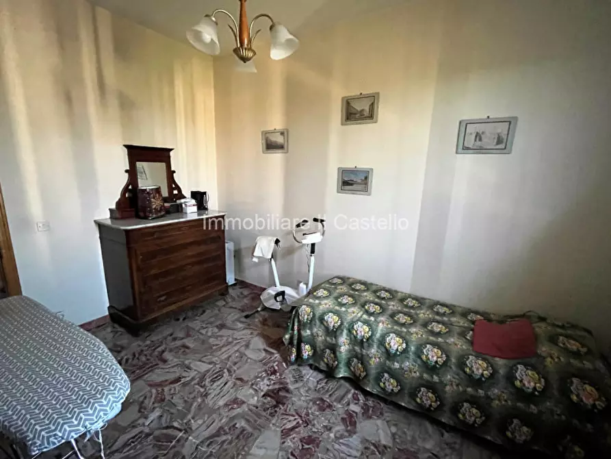 Immagine 11 di Casa indipendente in vendita  in Via Bartoli a Castiglione Del Lago