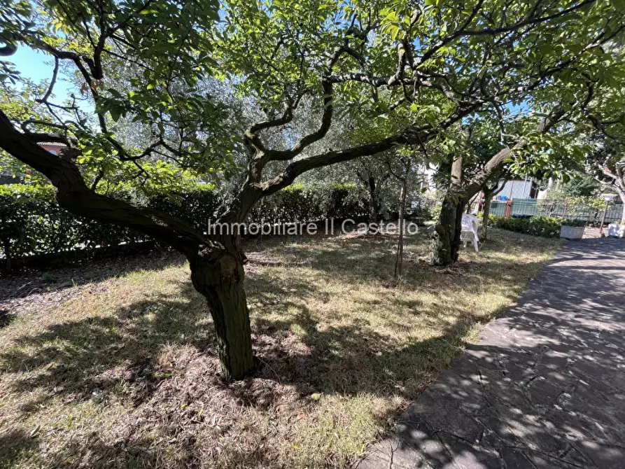 Immagine 21 di Casa indipendente in vendita  in Via Bartoli a Castiglione Del Lago