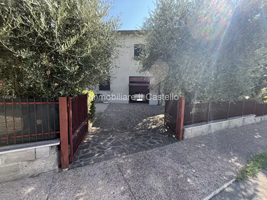 Immagine 26 di Casa indipendente in vendita  in Via Bartoli a Castiglione Del Lago