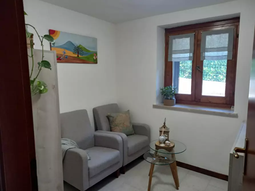 Immagine 4 di Appartamento in vendita  in via lessini a Cerro Veronese