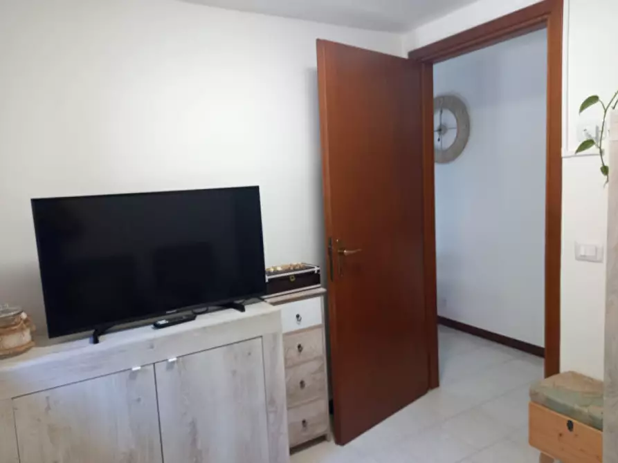 Immagine 9 di Appartamento in vendita  in via lessini a Cerro Veronese