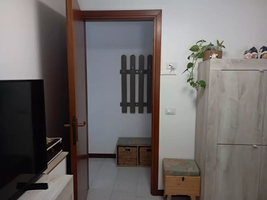 Immagine 10 di Appartamento in vendita  in via lessini a Cerro Veronese