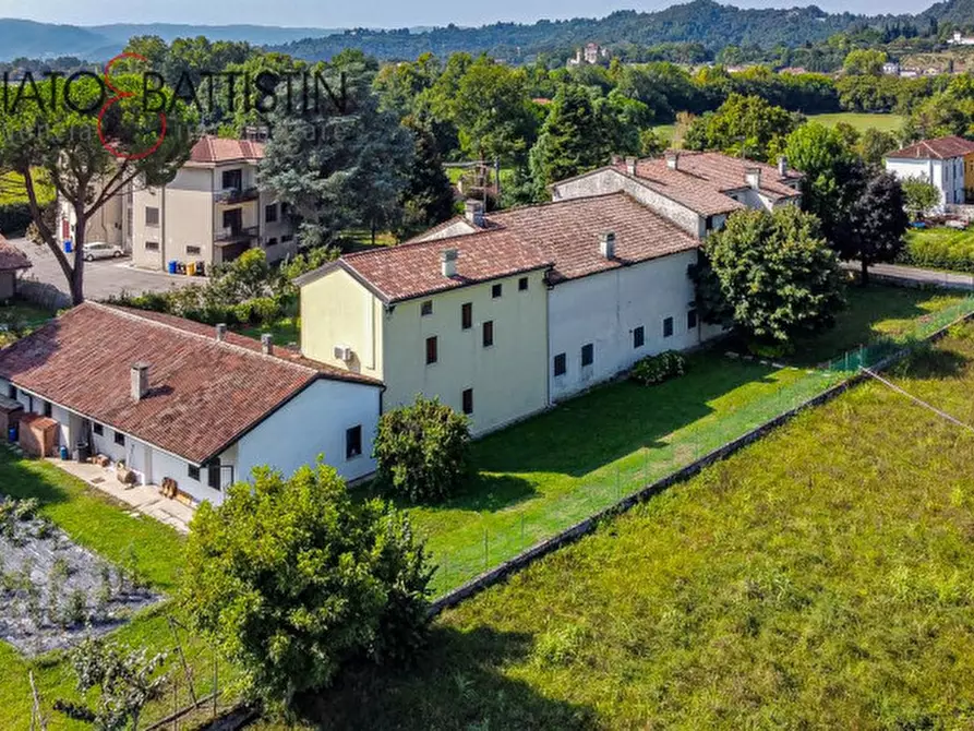 Immagine 3 di Rustico / casale in vendita  in Strada di Casale a Vicenza