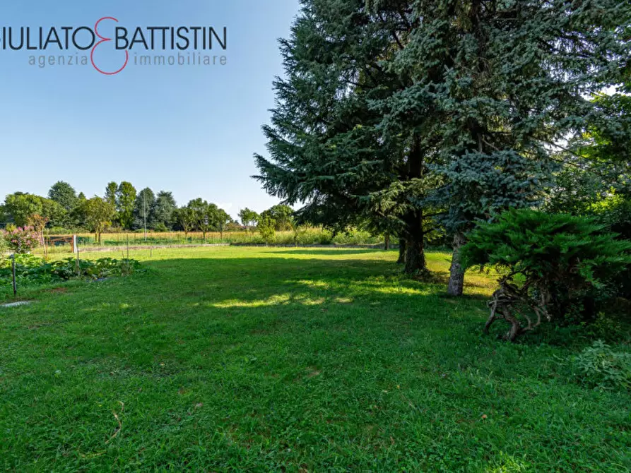 Immagine 13 di Rustico / casale in vendita  in Strada di Casale a Vicenza