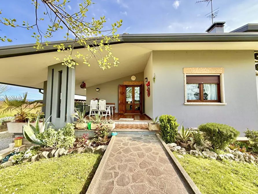 Immagine 1 di Casa indipendente in vendita  a Cologna Veneta