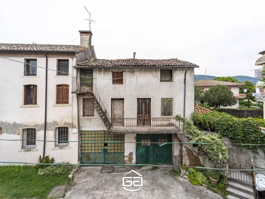 Immagine 1 di Rustico / casale in vendita  in Via Ponte, 72 a Castegnero
