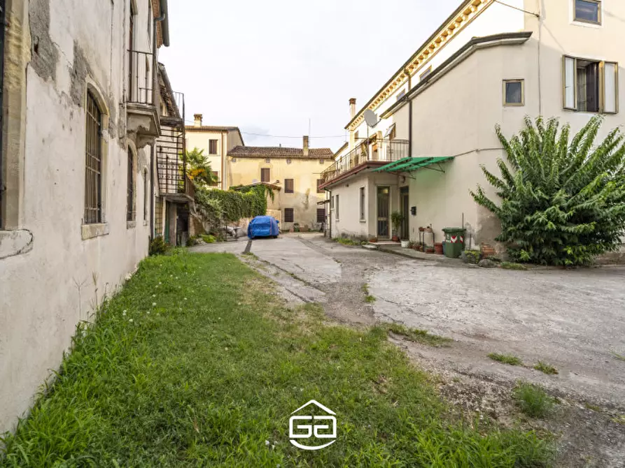 Immagine 23 di Villetta a schiera in vendita  in Via Ponte, 72 a Castegnero