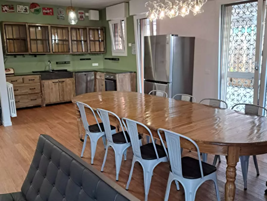 Immagine 3 di Attico in vendita  in via peschiera a Padova