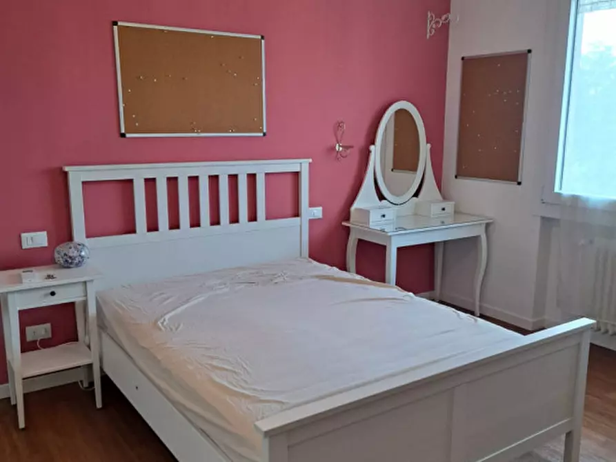 Immagine 7 di Attico in vendita  in via peschiera a Padova