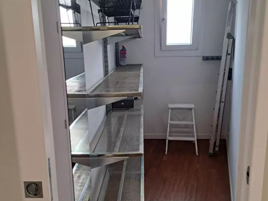 Immagine 23 di Attico in vendita  in via peschiera a Padova