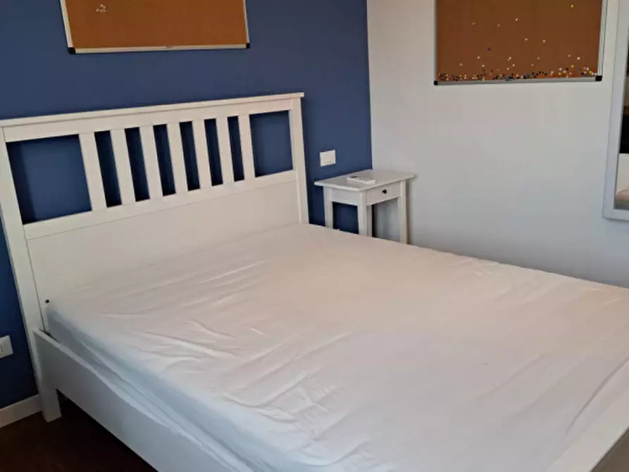 Immagine 29 di Attico in vendita  in via peschiera a Padova