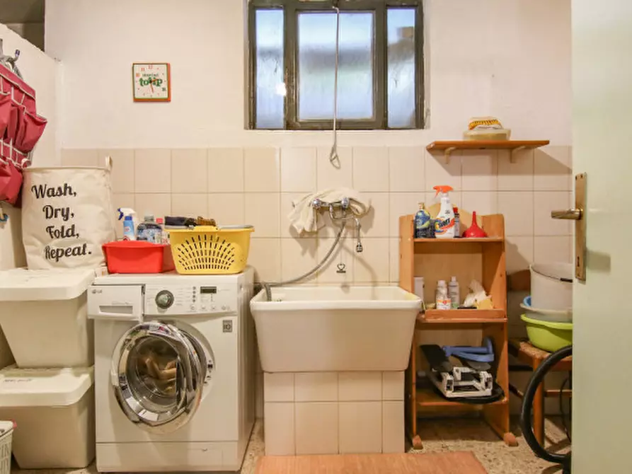 Immagine 19 di Appartamento in vendita  in Via Galileo Galilei a Sant'ambrogio Di Valpolicella