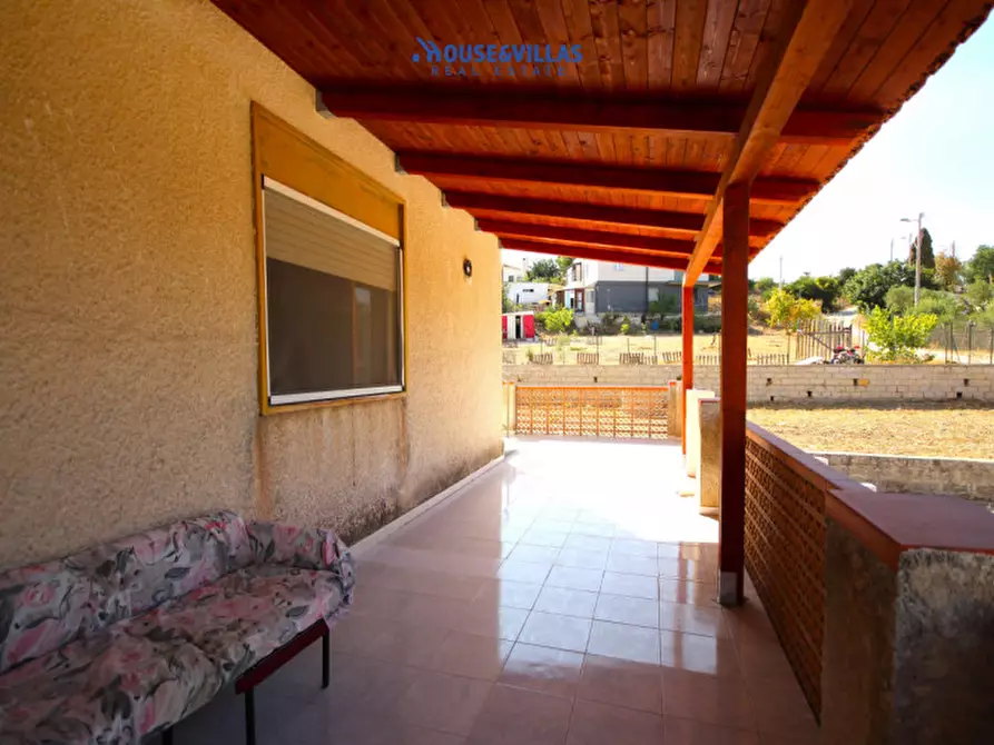 Immagine 3 di Villa in vendita  in lenzavacche a Noto